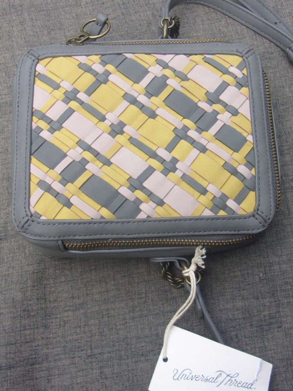 Universal Thread Womens Zippered Bag
